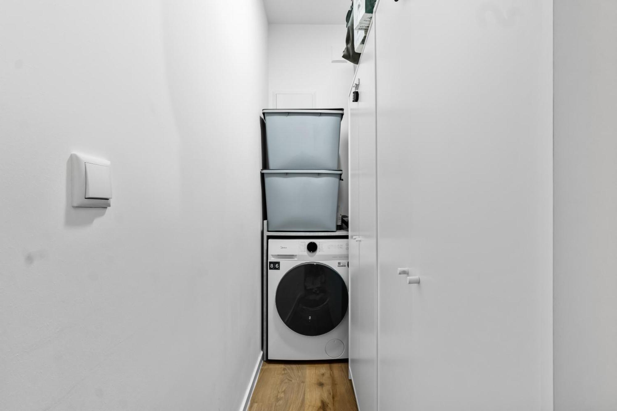 Design Luxus, Vollausstattung, Neubau, 30Min Hbf Leipzig 8, Naehe Flughfaen, Bmw, Dhl, Amazon Lägenhet Schkeuditz Exteriör bild