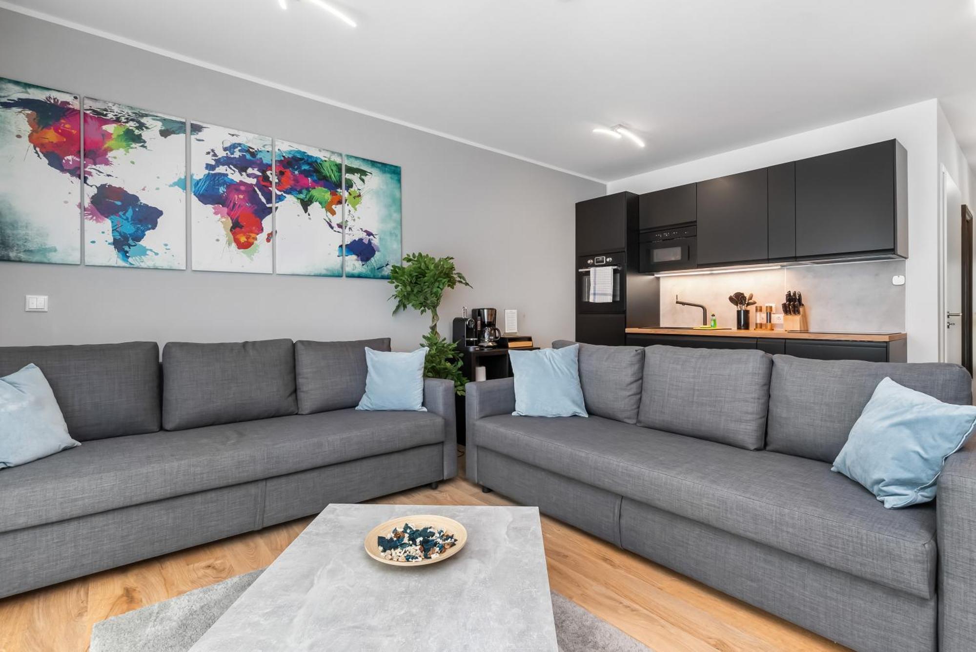 Design Luxus, Vollausstattung, Neubau, 30Min Hbf Leipzig 8, Naehe Flughfaen, Bmw, Dhl, Amazon Lägenhet Schkeuditz Exteriör bild